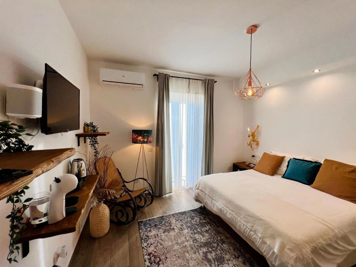 Urban Jungle Rooms Neapel Exterior foto